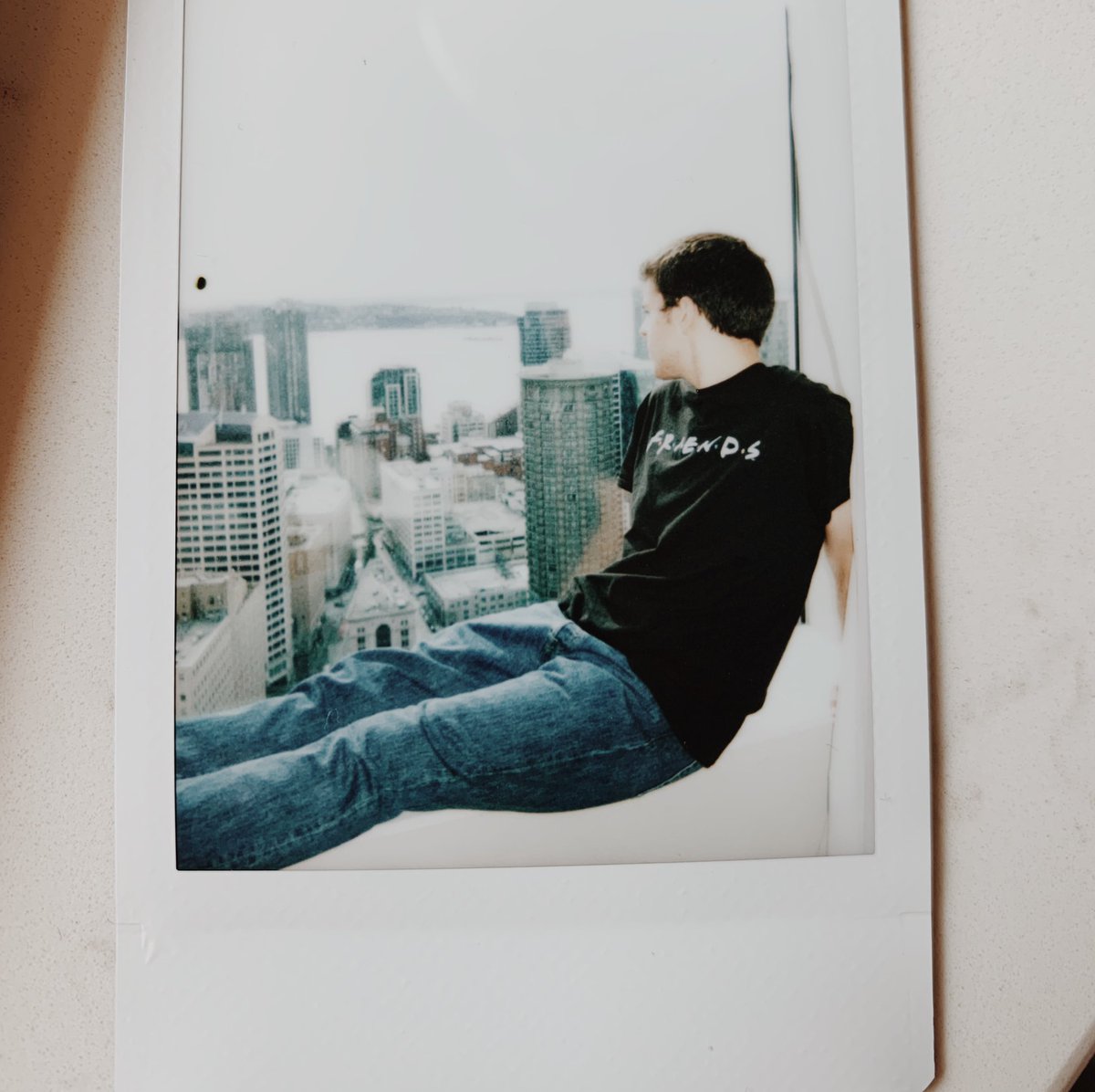 hallieween_'s tweet photo. 🏙 https://t.co/bwmxGdIixi