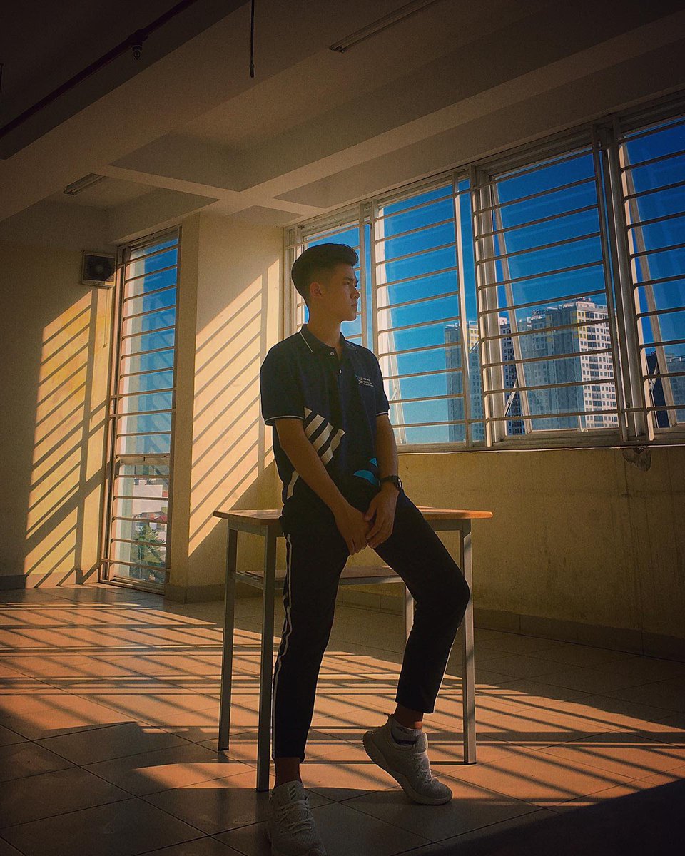 Nam38754091's tweet photo. Web Video CHÍNH CHỦ BOY GAY THẲNG, Video bộ đội sinh viên Trai đẹp, trai gọi : Zalo: 0964658103 https://t.co/5NtjLYzD7d