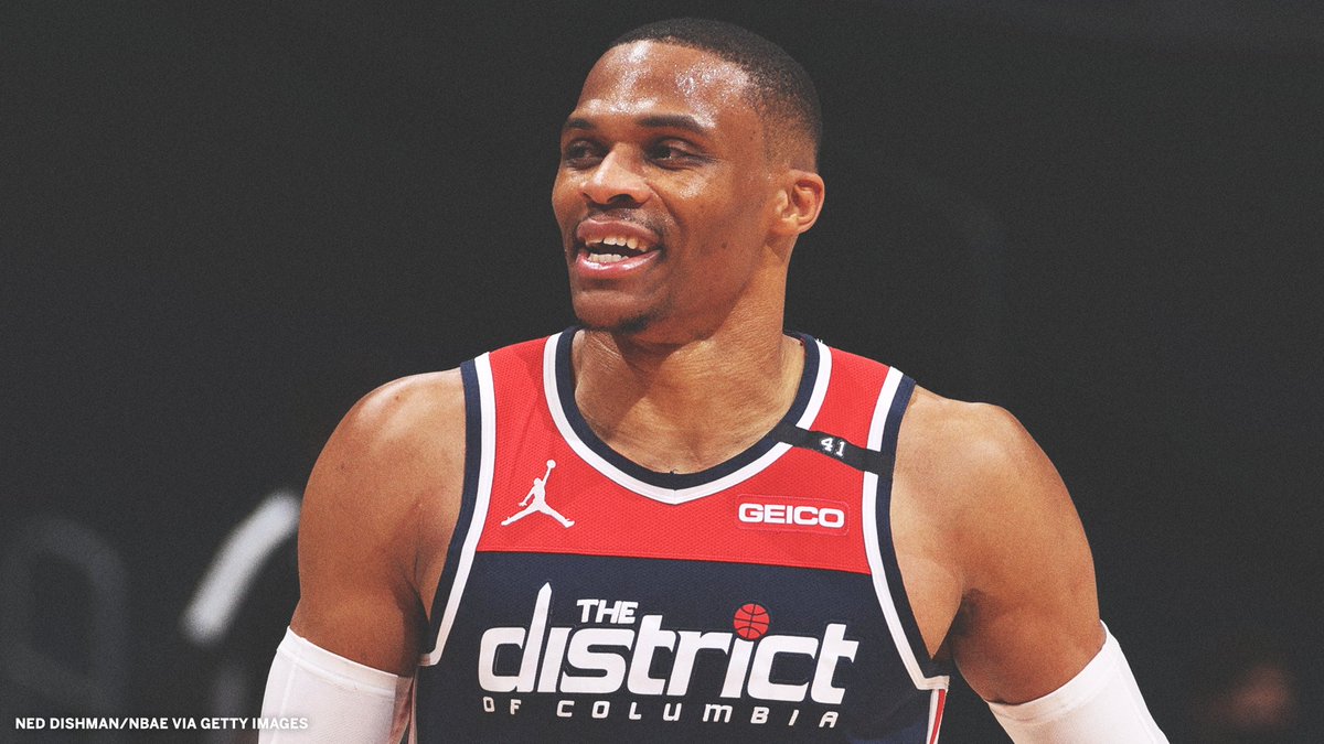Russell Westbrook is the third player in NBA history to average 15 rebounds and 10 assists over a six-game span.
He joins Wilt Chamberlain and Oscar Robertson. https://t.co/xVSYmFyYwj