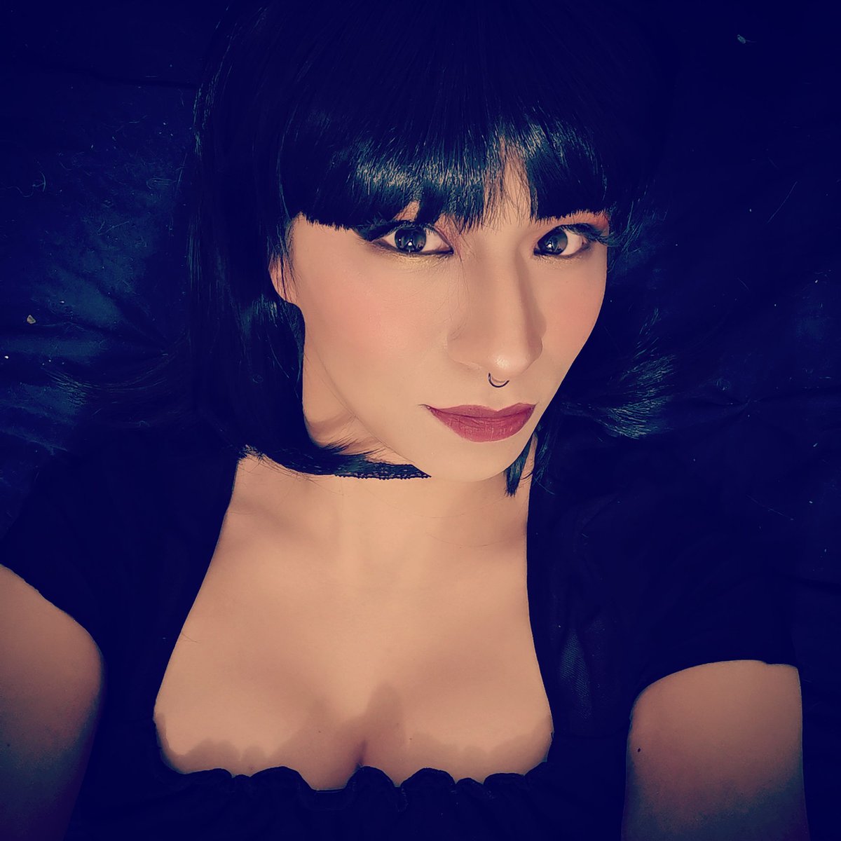 Dark hair for today

#blackhair #girls #girlpower #gothgirl #makeupbyme #style #fashion