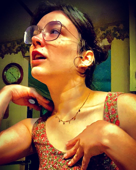 Don&rsquo;t forget you there are some video treasures on MFCshare you can download and enjoy anytime you like