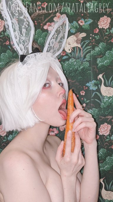 Who wants a visit from the Easter Bunny? https://t.co/f59vYOVnP7