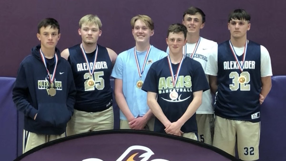 cookcat31's tweet photo. Congratulations to the Alexander County JV travel ball team winning The Team Bond Tournament in Winston Salem NC today beating out Ashe and Davie County and also Apache County Va.  Go Cougars! https://t.co/Na9B4JRUtG