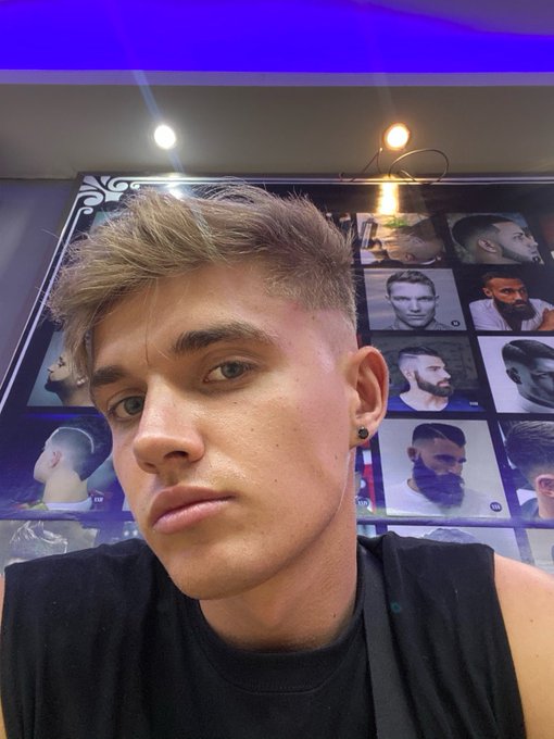 Face worth to sit on it https://t.co/KK7q1E20Lm