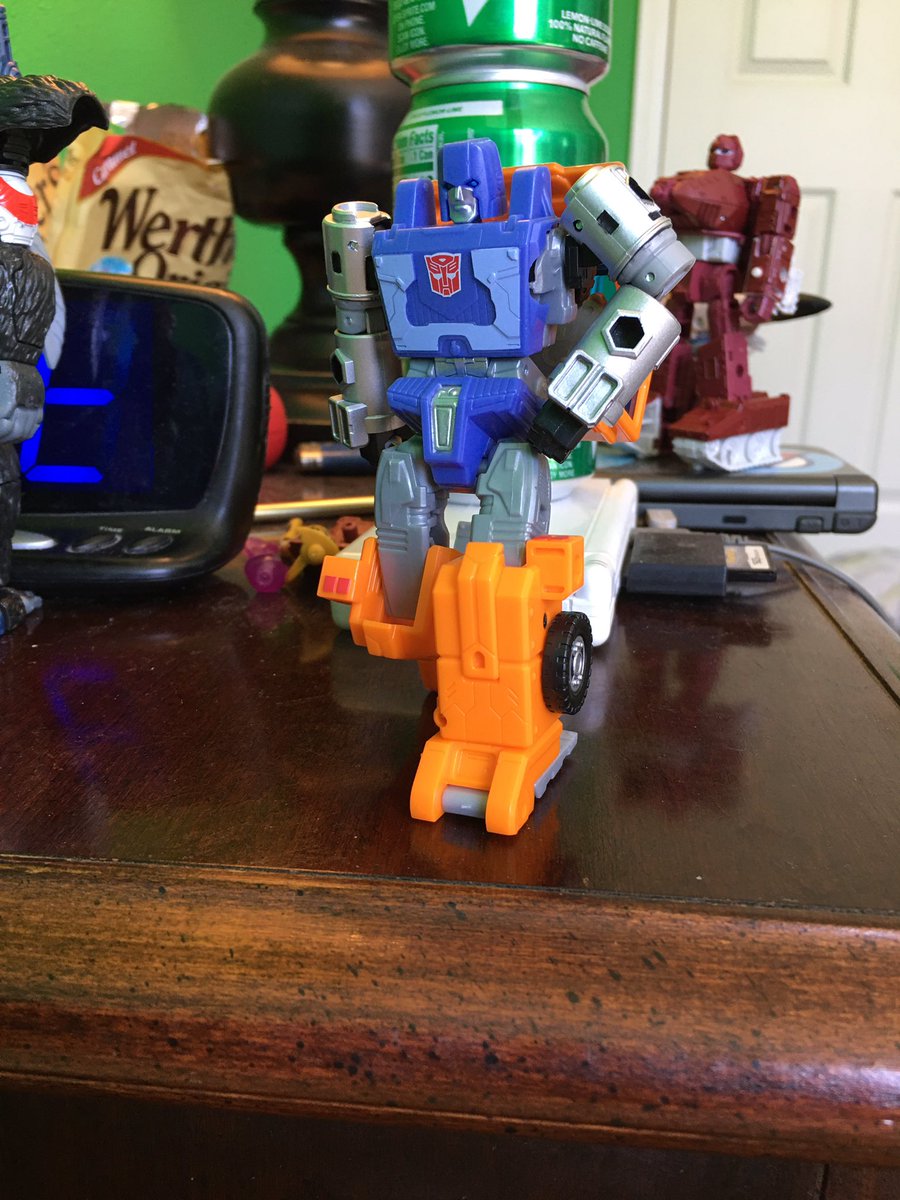 H_S_John's tweet photo. A couple of roboys (and rogirl) I got recently https://t.co/Xua0K51fnX