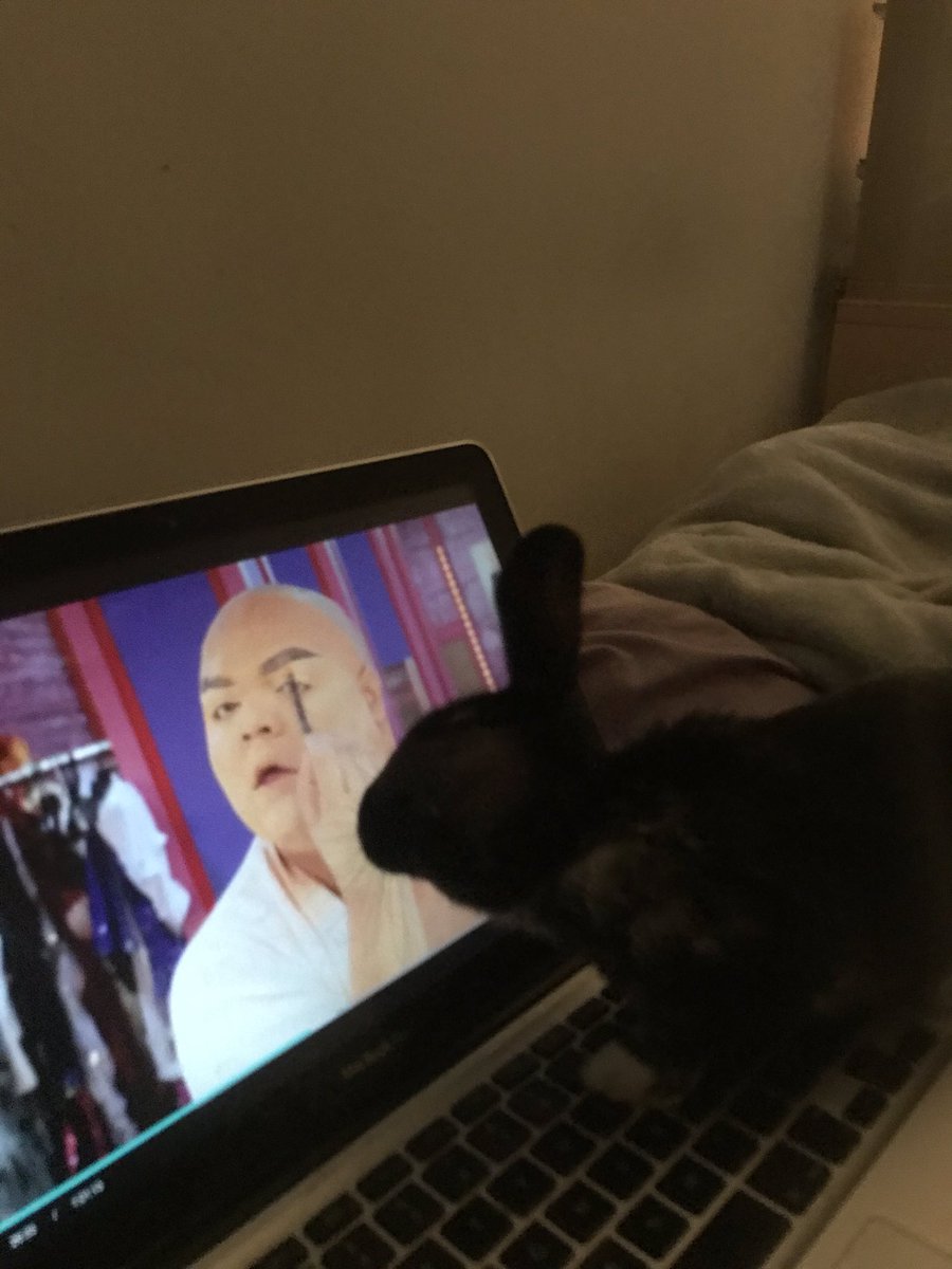 today me and ozzy watched drag race