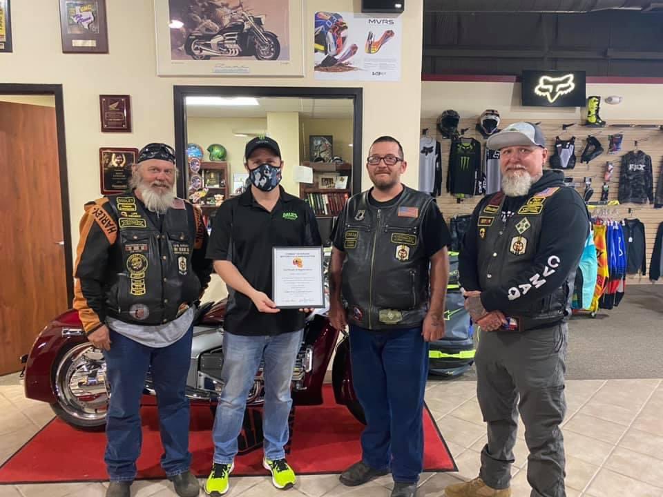 DalesFunCenter's tweet photo. Thank you Brad &amp; his crew from Combat Veterans Motorcycle Association for presenting this award to us! We are so glad the Fire in the Hole Golf Tournament was a hit and look forward to helping again next year! https://t.co/IdGSKnHgWn