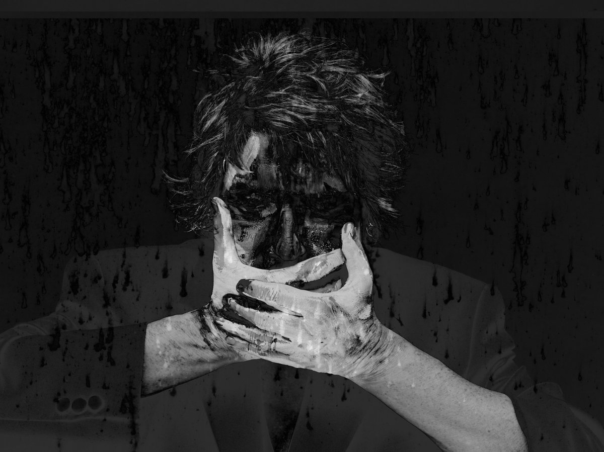 The making of the #WrongTrain video, Richard Butler's collaboration with director @HansNeleman as well as the new @pfurs album #MadeOfRain are all discussed in the current issue of @AsIfMagazine https://t.co/GnWEkA9cZO