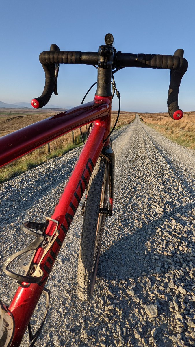 Reasons to love gravel bikes...

1. No cars (few cars)
2. Average speed means nothing
3. You feel like you are a real adventurer
4. They are another reason to own another bike
5. Dusty knobbly tyres look cool

#gravelbikes
#gravelireland 
#sperrinmountains