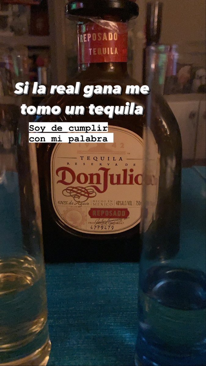 ainaralo's tweet photo. La palabra se cumple #goragu #txapeldunak 💙🤍💙🤍💙 https://t.co/ARFFdm93oJ