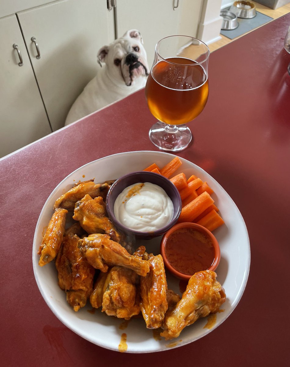 Chicken wings, <a href="/BoneyardBeer/">Boneyard Beer</a> and a very jealous Norman 😂