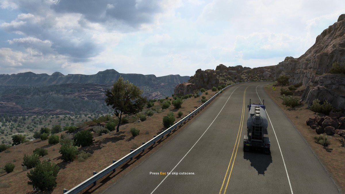 BarbosGaming's tweet photo. Another point of view in #ATS #AmericanTruckSimulator #us86 rest area from #Arizona #NewMexico DLC #Simulator #game #trucks #freight #line #cascadia Driven with #logitech #g29 #barbosgaming https://t.co/36QeCYJiE9