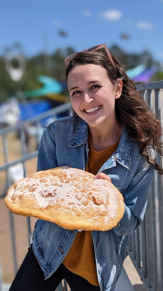 Jeana Gondek tweet media