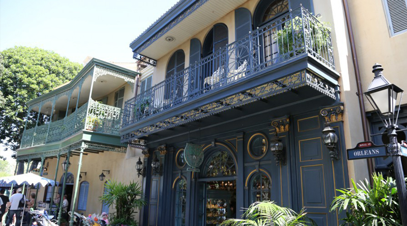another interesting thing about Disney and Disneyland: it's filled with Masonic and magickal symbolism. I'm pretty agnostic about MAGICK per se, but like, if so, why? why is there a secret club at Disneyland called Club 33?