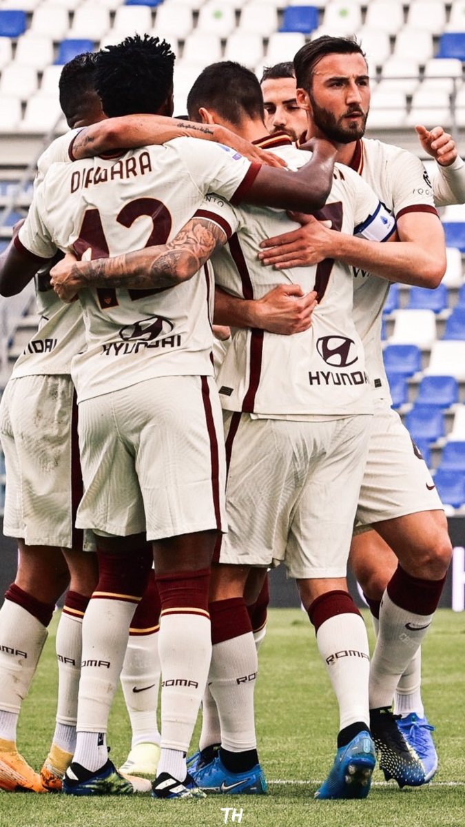 th_editss's tweet photo. AS Roma / Wallpapers
•RT pra ajudar na divulgação
•Feito por: @TH_editss
#ASRoma #SerieATim #THPartidas #THRoma https://t.co/kZkiOdohgx
