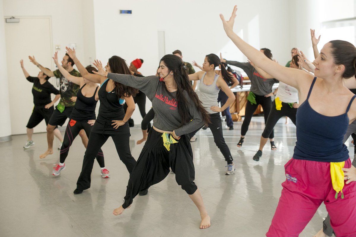 TBhangramania's tweet photo. The Bhangra Workout⭐⭐
#bhangraexercise #bhangrafitness https://t.co/23ivltUnhg