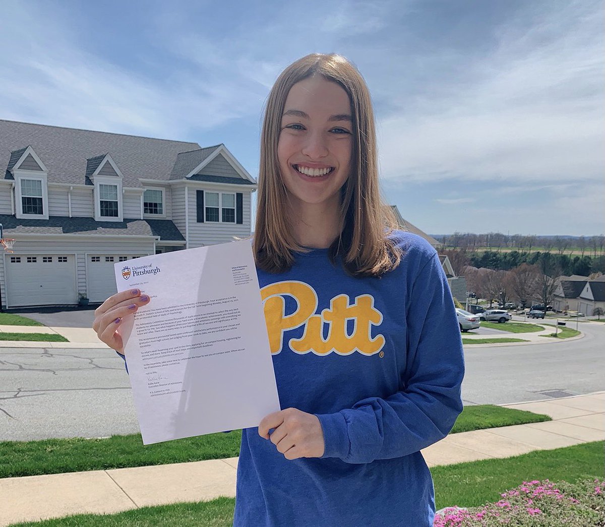 Excited that my daughter <a href="/CarliMay8/">Carli May</a> committed to <a href="/PittTweet/">University of Pittsburgh</a> today! #H2P 💙💛