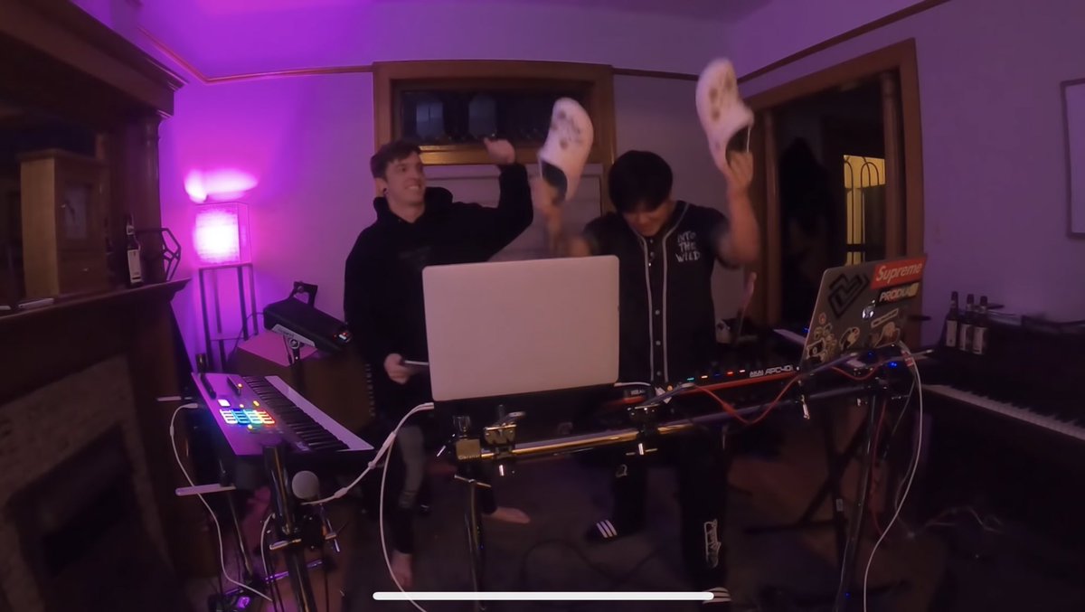 dabinmusic's tweet photo. apparently this was a year ago today wtf time flies 😳

 @SaidTheSky @ProximityM https://t.co/lWj8VCZuDh