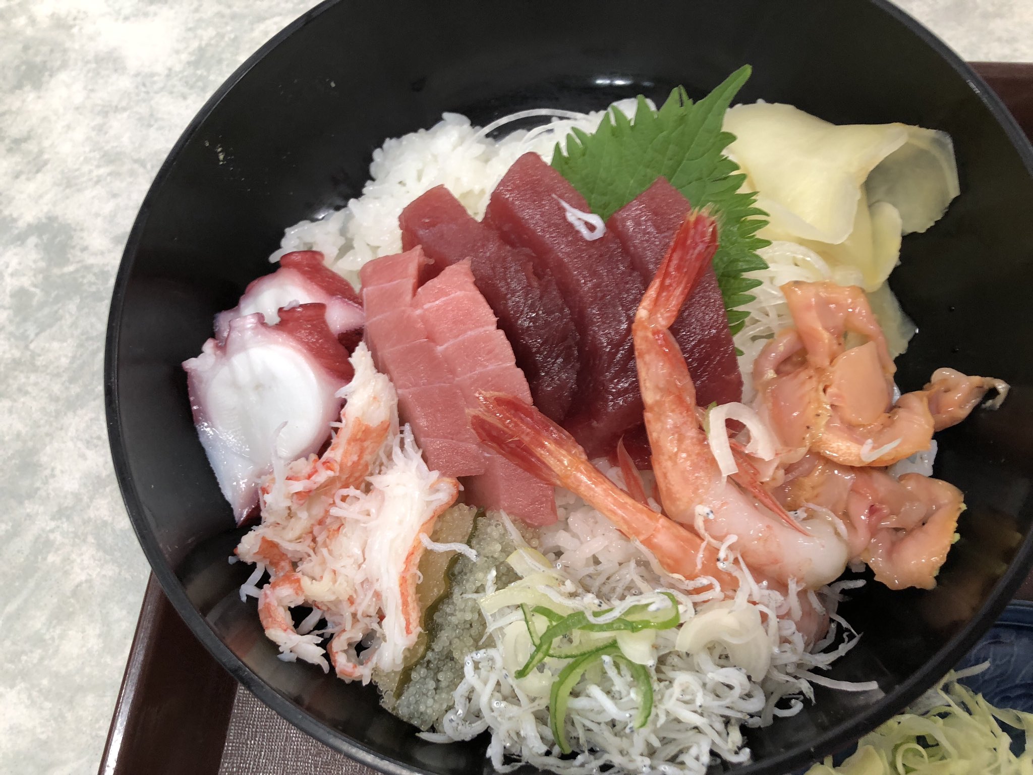 てみた 横浜南部市場にてランチ 横浜南部市場 ミックスフライ定食 海鮮丼 T Co Wkvy2ankym Twitter