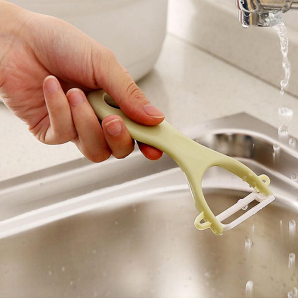 Mainretailstore's tweet photo. 1pc Ceramic Vegetable Fruit Peeler Creative
 https://t.co/NRvcnAxNy3 

#new #shop #review #cosmetics #haircare #amazon #productdesign #productphotography #online #food #home #accessories #uk #smallbusiness #usa #technology #sale #branding #skincareroutine #reviews #art #s... https://t.co/ZJtNSUGNyv