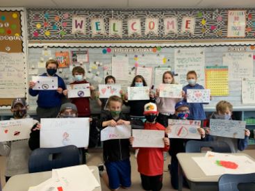 Heart Print School Lent Challenge - Ms. Jubenville's Grade 4/5B Ss worked together to create words of encouragement for the Bluewater Health Hospital front line workers.  Working hard for the betterment of others.  💕 #heartprint #sccdsb