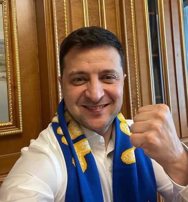 qartalbakisli's tweet photo. 🇺🇦🇦🇿
#StayStrongUkraine 
#WeStandWithYou https://t.co/S8t2M7XHBD