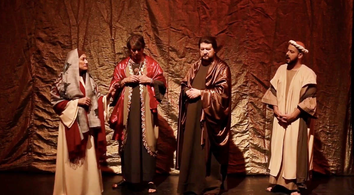 SÁBADO SANTO..
Grata experiencia ver que a pesar de la pandemia, el teatro continúa su noble misión ahora en línea. Felicidades Juan Ignacio Aranda por la dirección e interpretación del “Réquiem para Jesús Sacramentado”. Felicidades a todo el elenco <a href="/jignacioaranda/">Juan Ignacio Aranda</a>