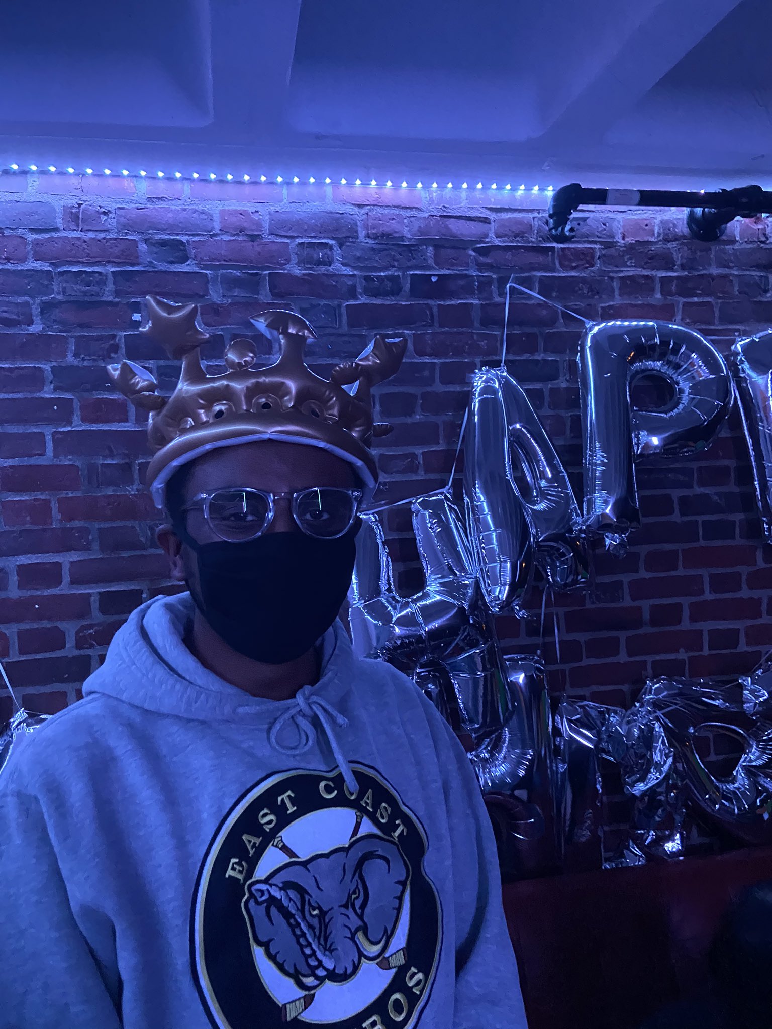 Anyway please wish this king a happy birthday 