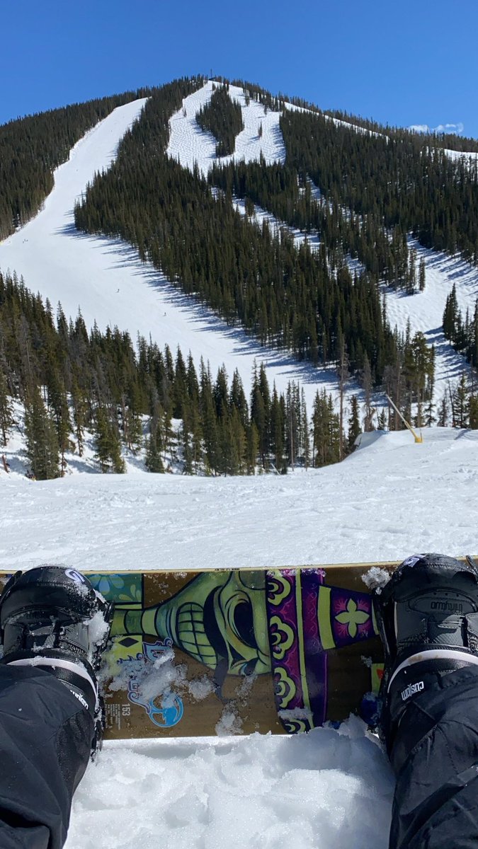 djlowso's tweet photo. Today’s views 🏂🤙🏽 https://t.co/QXL7T8Ot6o