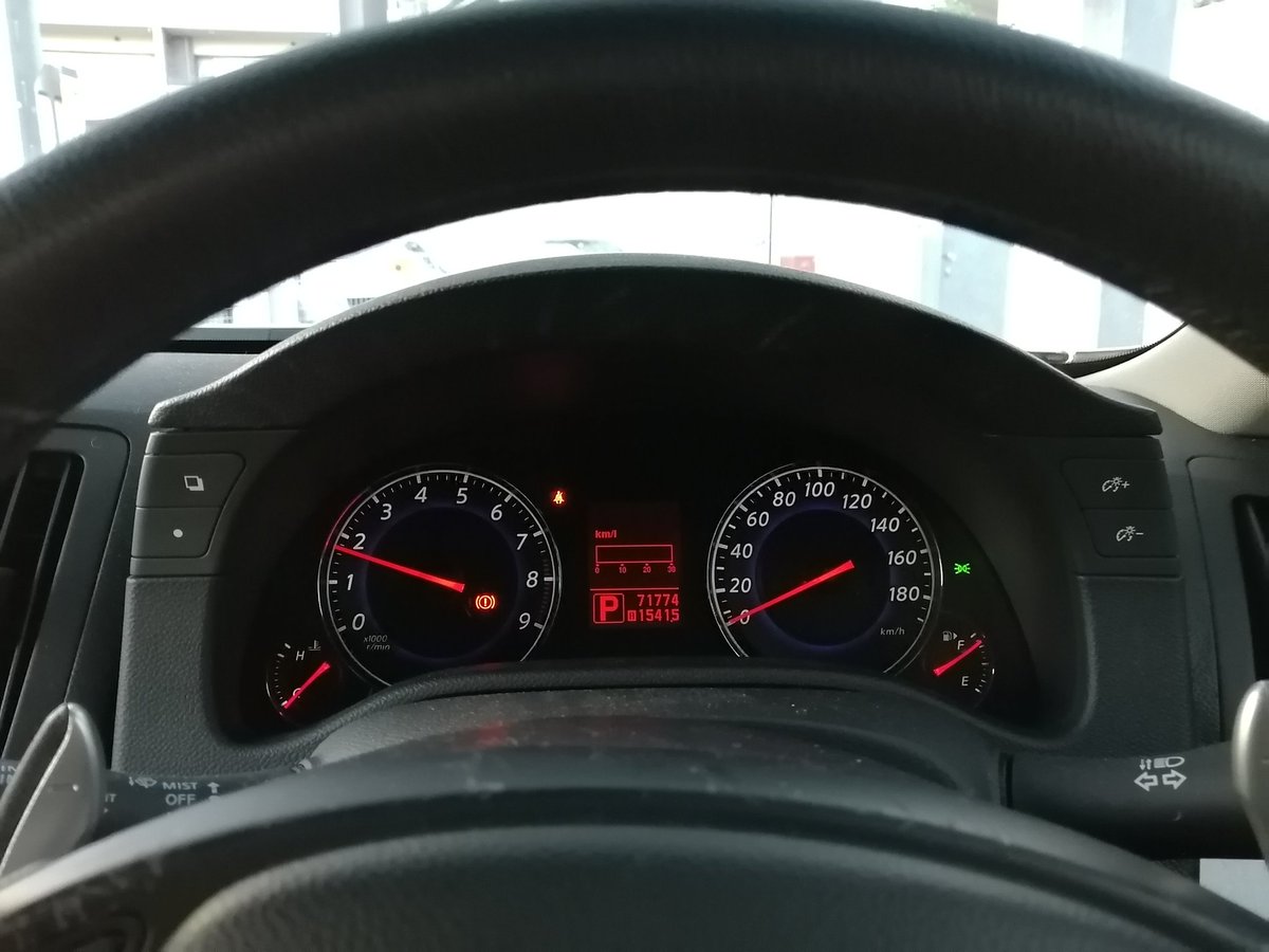 スカイライン v36 350GT タイプSP 2007年式走行距離7万キロ歴なし欲しい人いますかね…
値段は25万だそうです
左リアに大きめの傷があります
定期メンテナンス受けているので機関はかなり良好です。
東京都からです。
#車売ります 