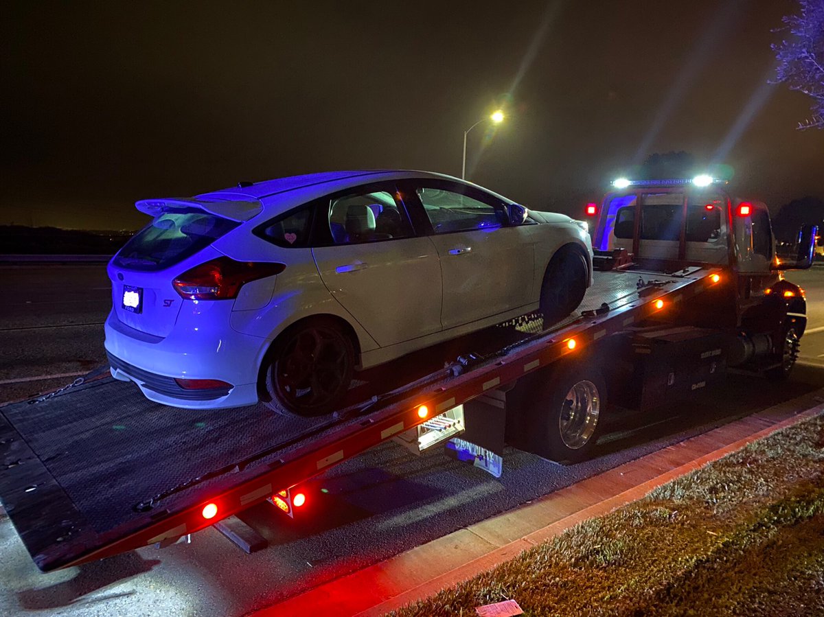 ChulaVistaPD's tweet photo. Putting the brakes on street racing in Chula Vista. Officers impounded two vehicles this weekend involved in an illegal street race. Both were driving over 80mph on surface streets. The vehicles were towed from the scene and impounded for 30 days #staysafecv #thinkchulavista https://t.co/SE2Ac5wfm3