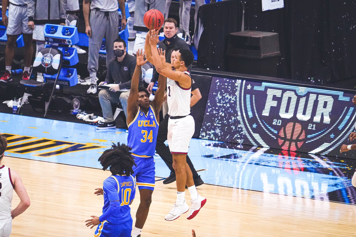 Gonzaga Basketball tweet media