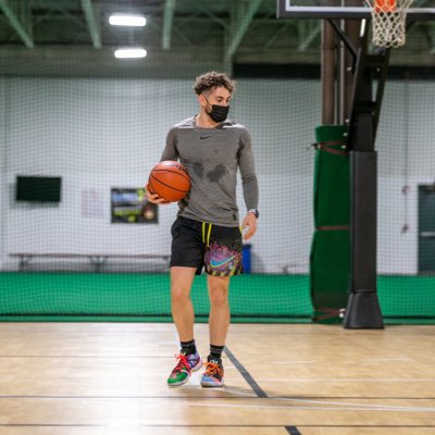 ManningPerform's tweet photo. #ballislife https://t.co/L9MdpDMx1n