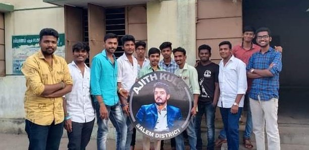 SP_Vairam's tweet photo. #மே1 க்கு இருக்கு✌️

தரமான சம்பவம் 🎉

#Valimai #அஜித்குழுசேலம்
#AdvanceHBDTHALAAjith https://t.co/NpTg8bo2V8
