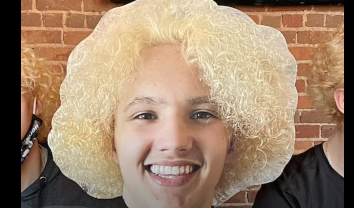 GameOnMinnesota's tweet photo. 2021 All Hockey Hair Team

What a year, this year brought out some challenges. So, we decided to "Go with the Flow".

AHH 2021: https://t.co/4Y3fnfyn72 https://t.co/Hfced7PJgn