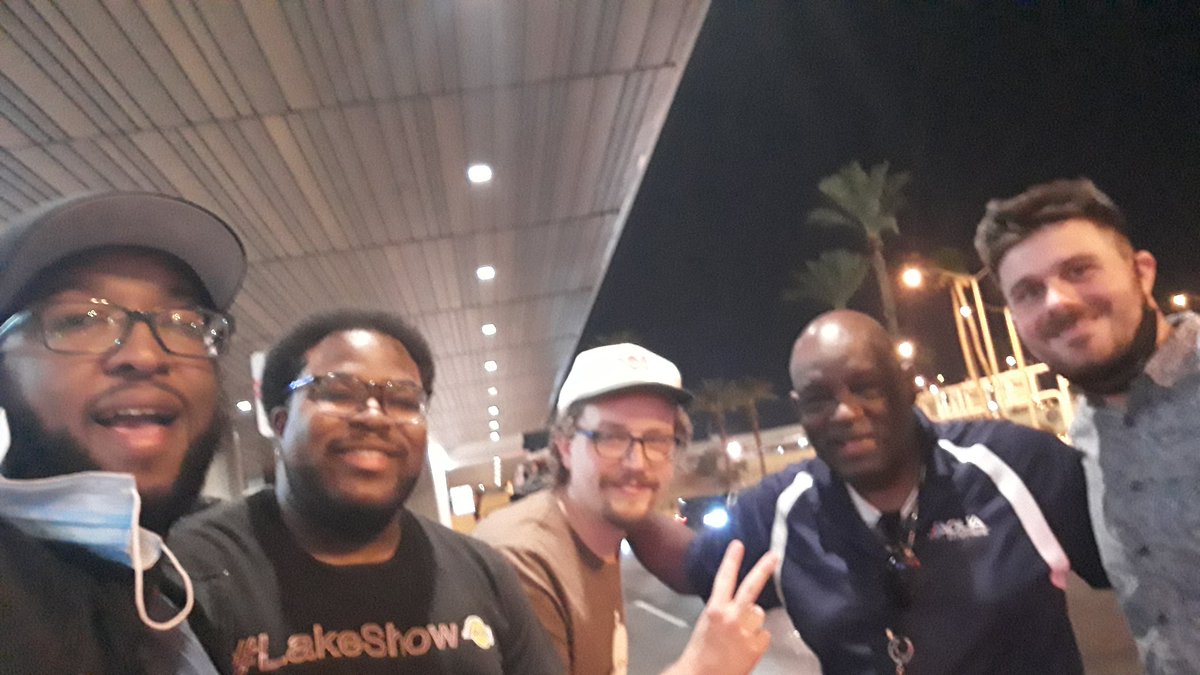 jazzdayaz's tweet photo. The Nayo Jones Experience just came Into Scottsdale and sold out the Center for the Arts. These young guys have been with her for 5 years https://t.co/fSvddJPnuQ