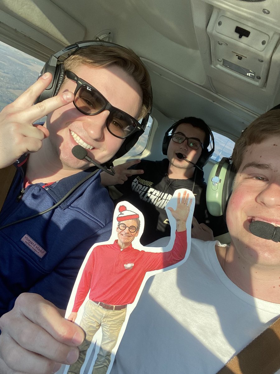 conner_mcvay's tweet photo. Had a special guest on our flight tonight to Illinois! He had a great time! @sgreiner486 #wheresgreiner https://t.co/E50TYPGiRl