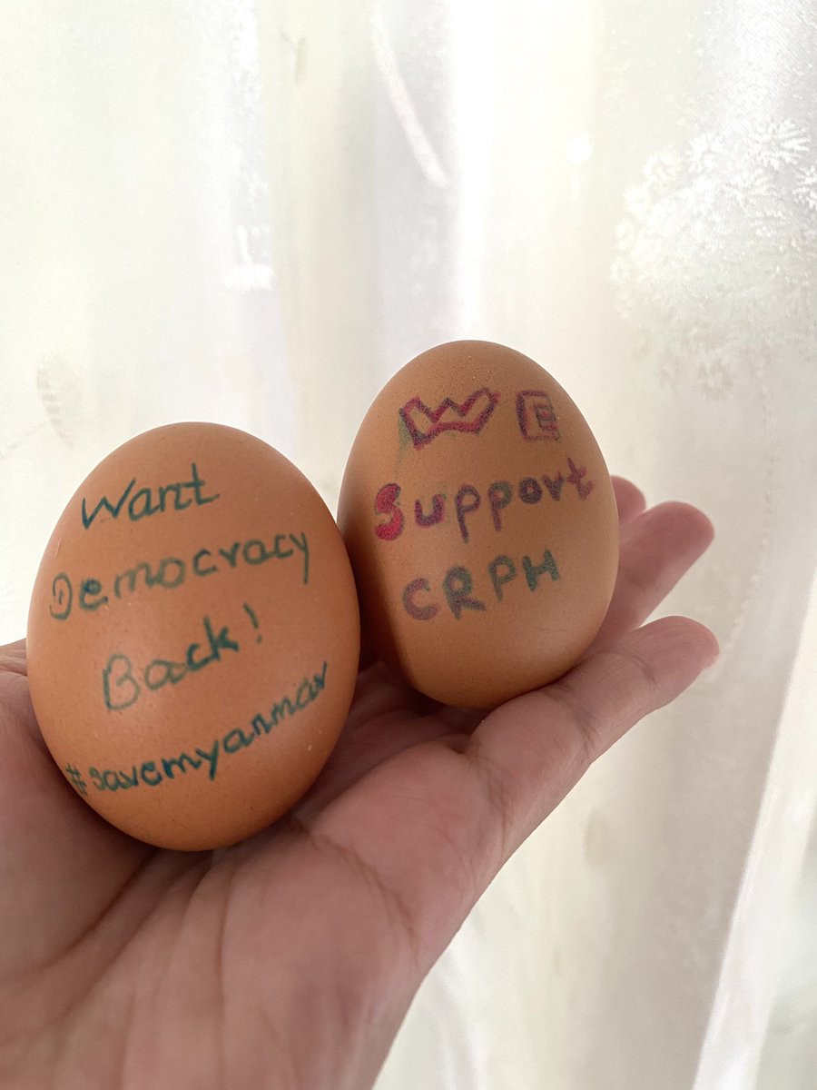 hsupaing20's tweet photo. Egg Strike @ Easter Day                   4th April 2021 
#eggstrike
#RejectMilitaryCoup
#WhatsHappeningInMyanmar https://t.co/qux5jKV5kK