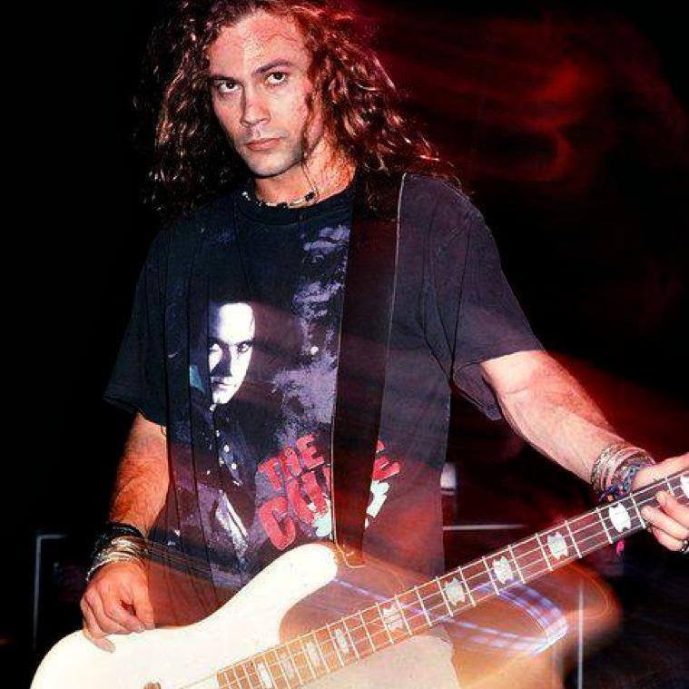 Happy 55th birthday to Mike Starr! 