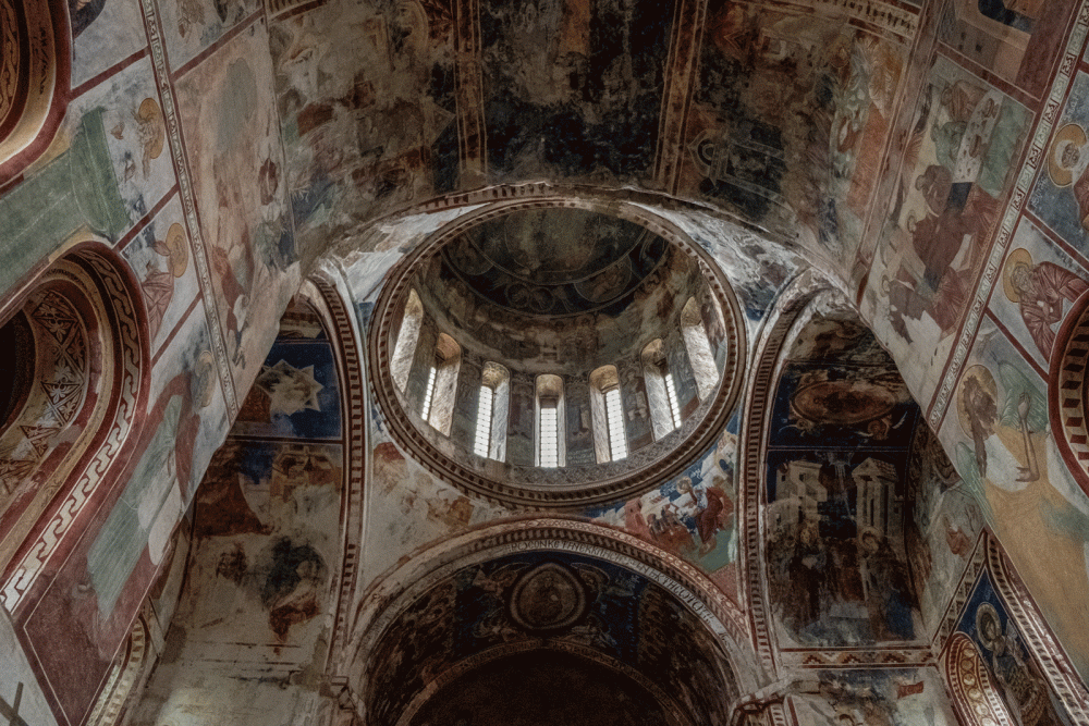 doinggeography's tweet photo. @TravelAtWill @Adventuringgal @LindaPeters64 @MadHattersNYC @Giselleinmotion @perthtravelers @CharlesMcCool @Touchse @HuvafenMaldives @RoyalAlbertHall @HassaneTraveler @sl2016_sl @lizzie_hubbard2 @LoriMoreno @ShoestringTeach @180books @FitLifeTravel @GoodLifeWithIQ @carpediemeire @pvdAth @MorganLibrary @RoadtripC @LiveaMemory @JulesHalvy @intheolivegrov1 @Abfabtravels @nypl @DonNadeau @MamaO_GO @kmf116 @SashaEats @travelingmkter My 'top4religiousceilings' for #Top4Inside #Top4Theme hosts @Giselleinmotion @CharlesMcCool @Touchse
1 Gelati Monastery #Kutaisi #Georgia
2 Bibi-Chanum Mosque #Samarkand 
3 Bibi-Heybat Mosque #Baku #Azerbaijan 
4 Mosque–Cathedral #Córdoba #Spain
#photography by @doinggeography https://t.co/SRi3tsdA7f