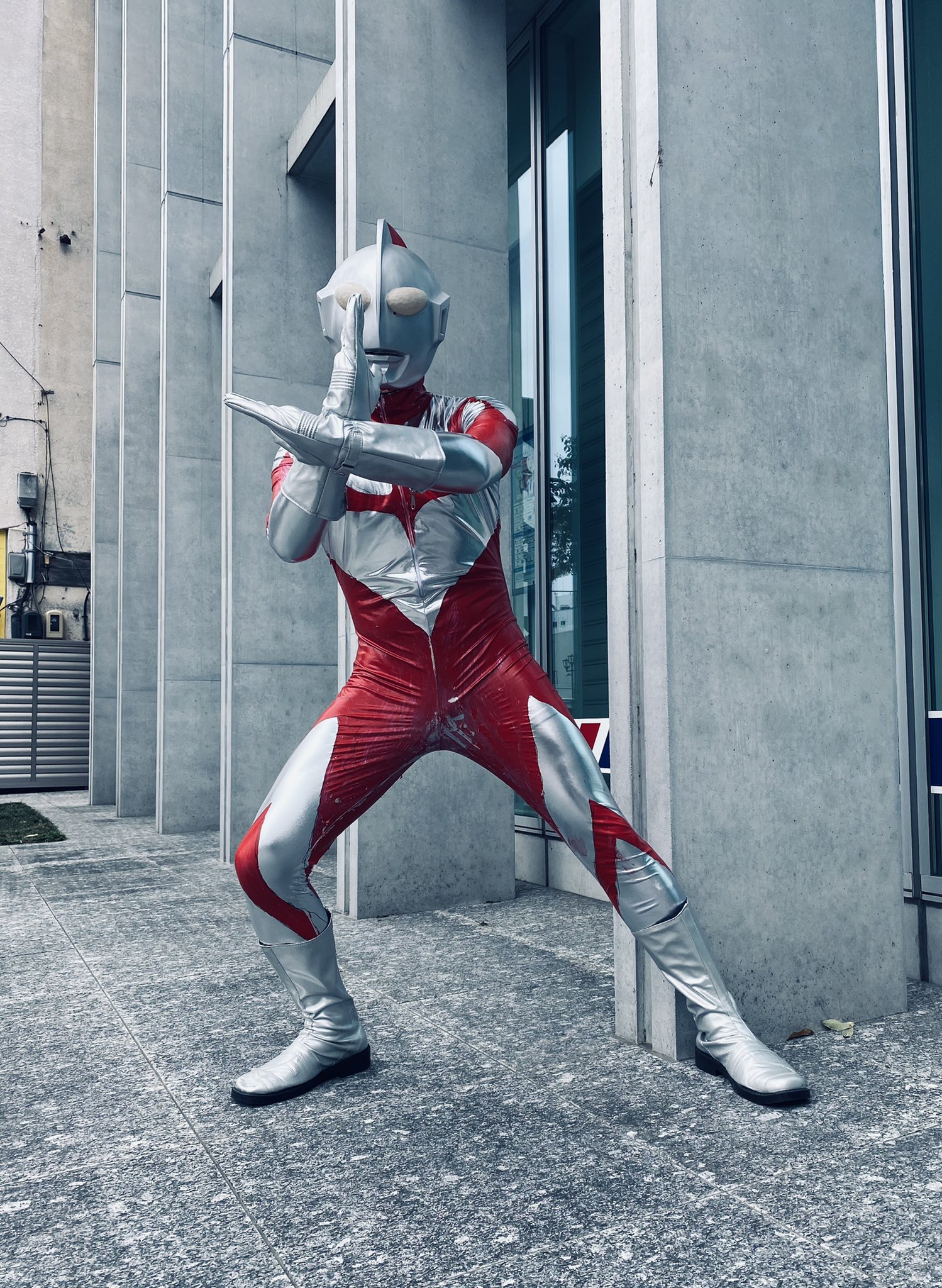 イキアキ 初代ウルトラマンかと思ったら シン ウルトラマンですって ふくしま街コス T Co Dgn0l2zdqe Twitter