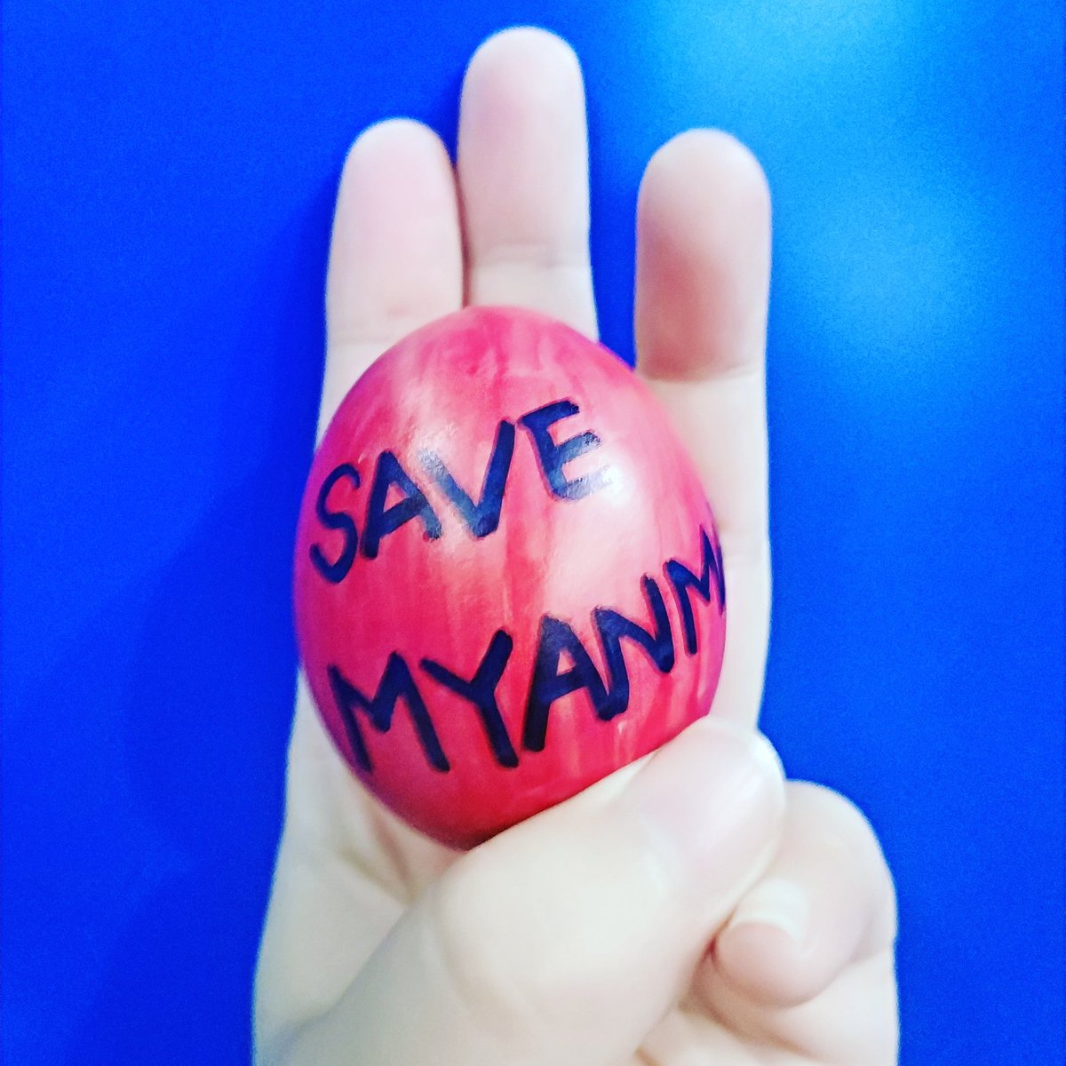 99nicole99's tweet photo. #eggstrike 
#WhatsHappeningInMyanmar https://t.co/TuyVvG1SOa