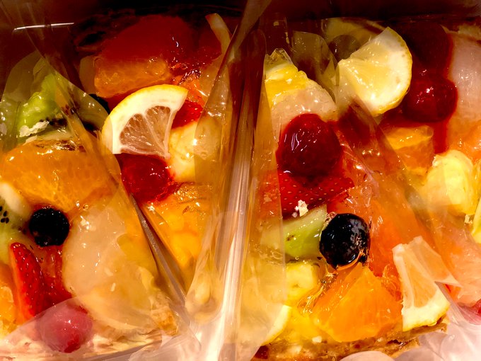 フルーツケーキファクトリーは札幌市内のみ 新鮮な苺のタルトが絶品 Sweetsvillage スイーツビレッジ