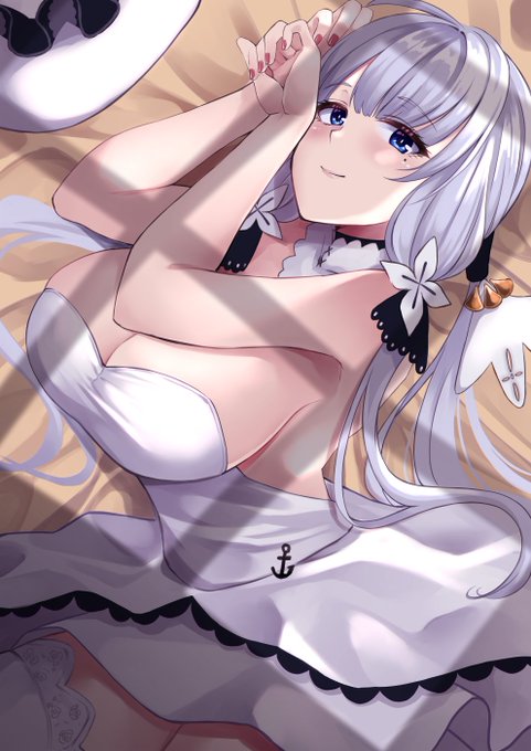 指揮官さまもこちらにいらしてください 