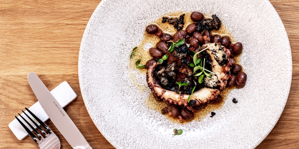 rawfishlondon's tweet photo. RAW &amp; FUN
Grilled Octopus with Borlotti Beans, Chorizo &amp; Ink Crumble.

The perfect Easter lunch for any serious seafood lover.
Happy Easter!

#RAWFishLondon #HappyEaster #SeafoodLovers #GrilledOctopus #ReopeningSoon #BrickLane #E1 #EastLondonFood #LondonEats #EaterLondon https://t.co/hz0CVYgcX5