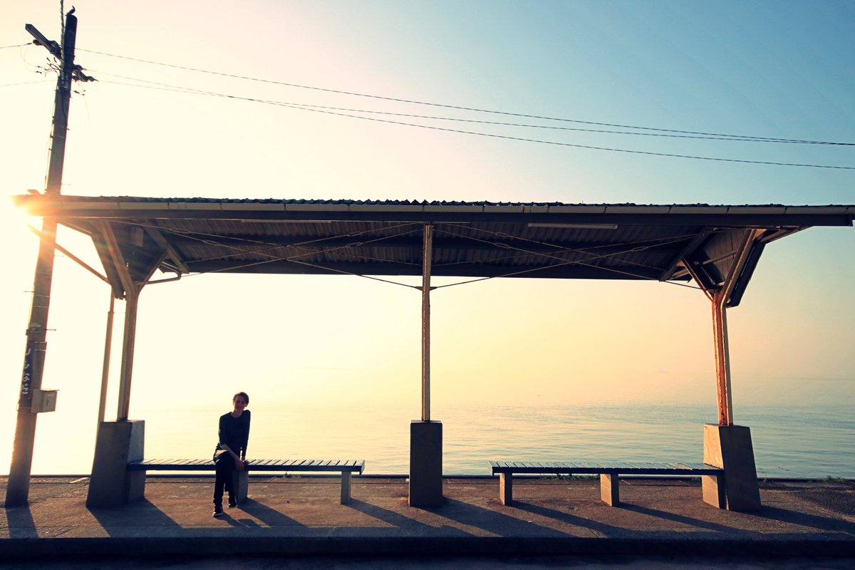 日本推しyoutuber アルトゥル氏 世界で一番美しい海が見える下灘駅に想いを馳せる Togetter