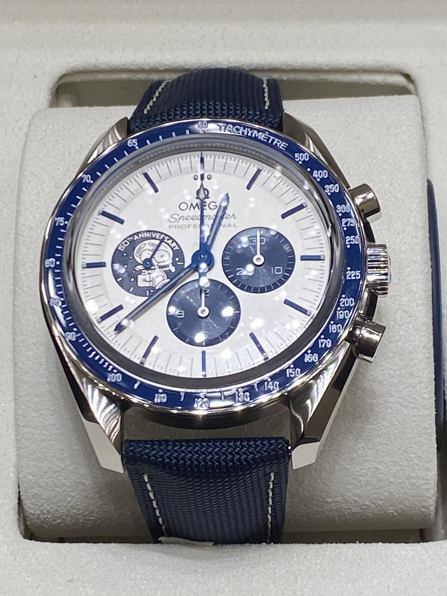 Watch Jedi 予約していたモノが届きました 嬉しいですね オメガ スピードマスター スヌーピーアワード T Co Emknuamnho Twitter