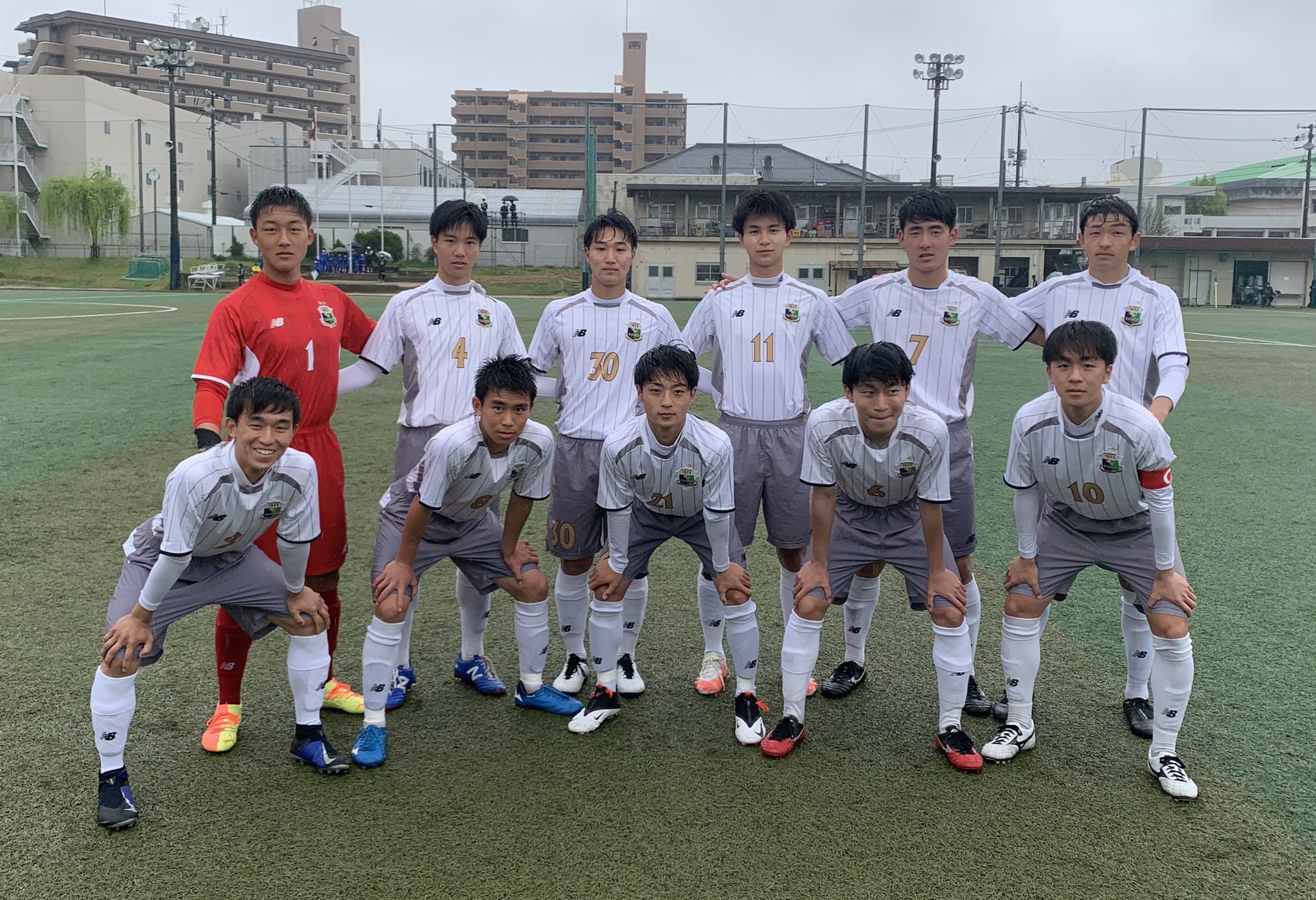 広島観音高校サッカー公式ユニホーム上下 - バスケットボール 広島観音高校サッカー公式ユニホーム上下 - バスケットボール