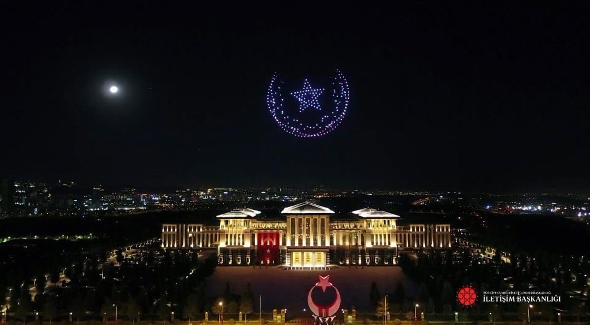 Biz buradayız!

Devletimize, Milletimize, demokrasiye ve hükümetimize sonuna kadar sadık ve bağlıyız.