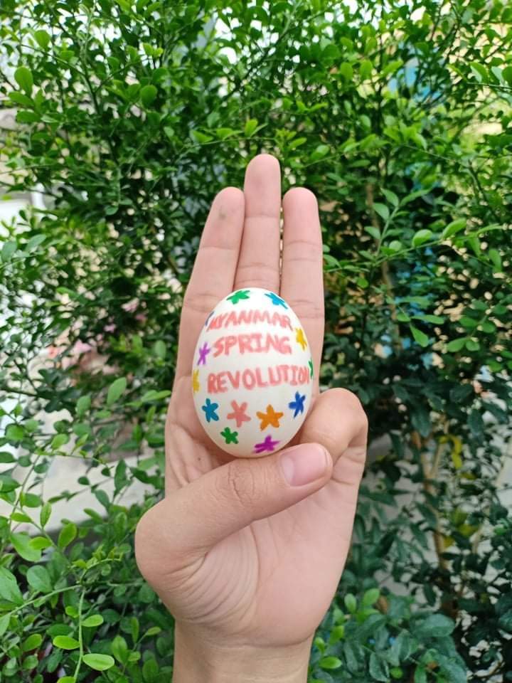 EmilyTheint3's tweet photo. 4.3.2021 #EasterEggStrike in Myanmar for Democracy

Reply here with your Easter egg strike photos. 

#WhatsHappeningInMyanmar
#Apr4Coup https://t.co/My05u0iTnC
